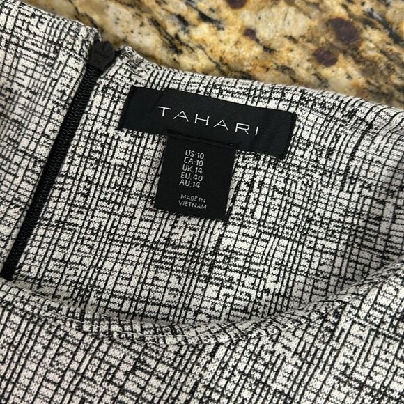 Tahari White Black Crosshatch Print Sheath Dress With Pockets Size 10 - Picture 5 of 10
